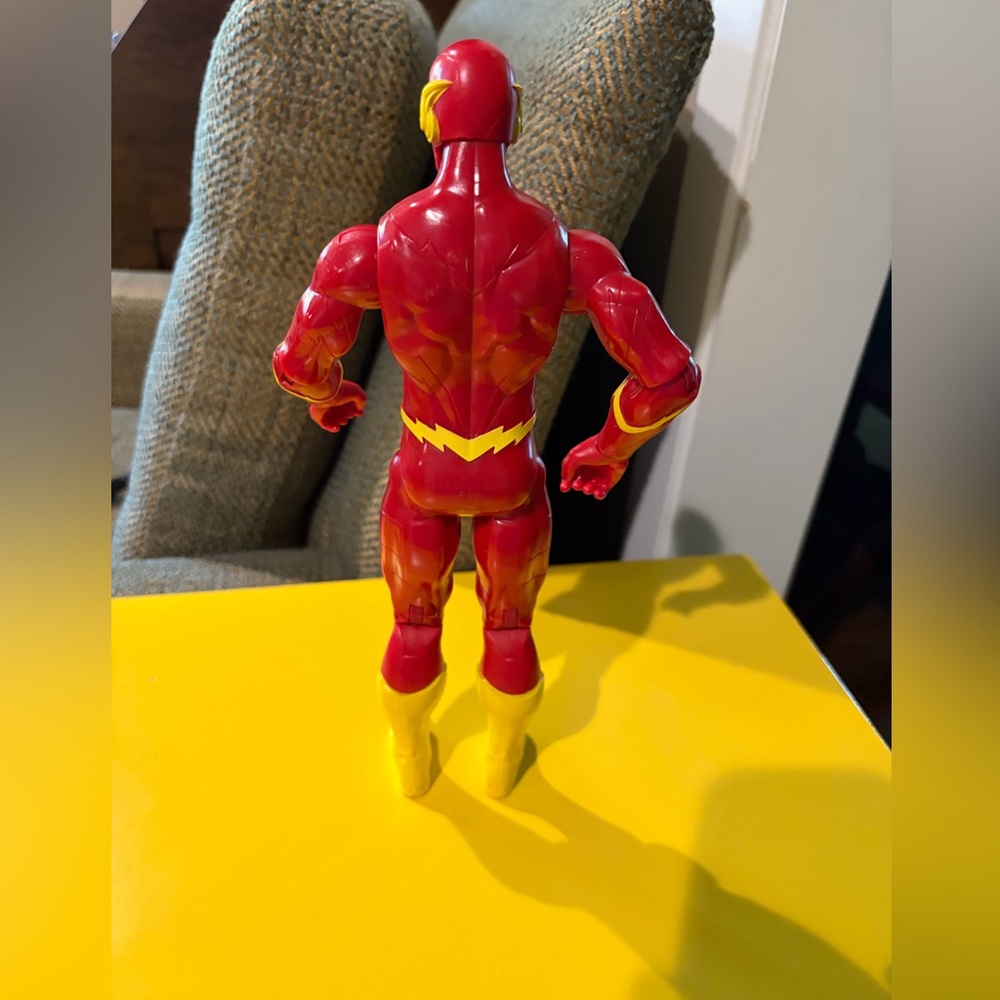 Flash action figure - Picture 3 of 3